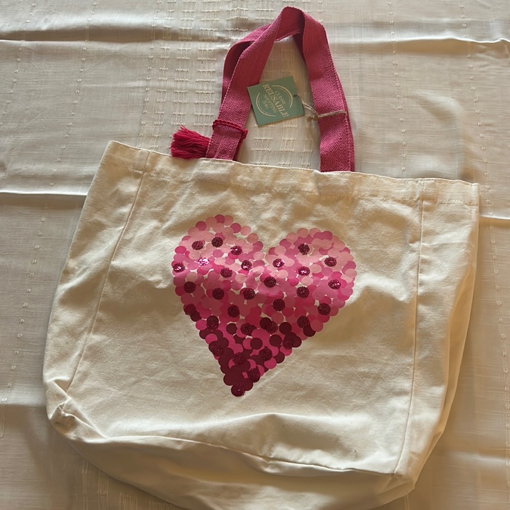 NWT Large Heart Tote Bag